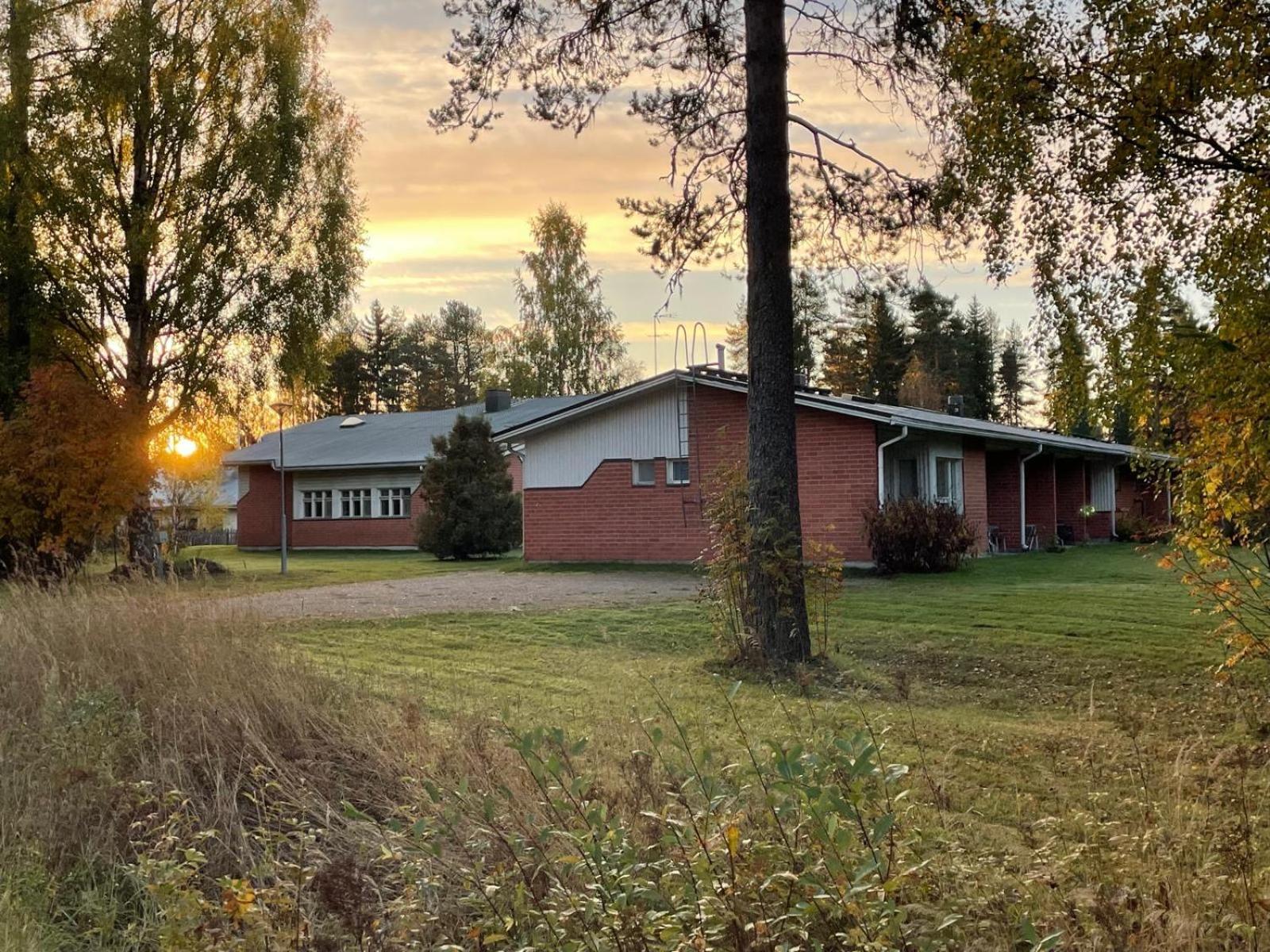 Hotelli Ravintola Tiilikka Rautavaara Luaran gambar